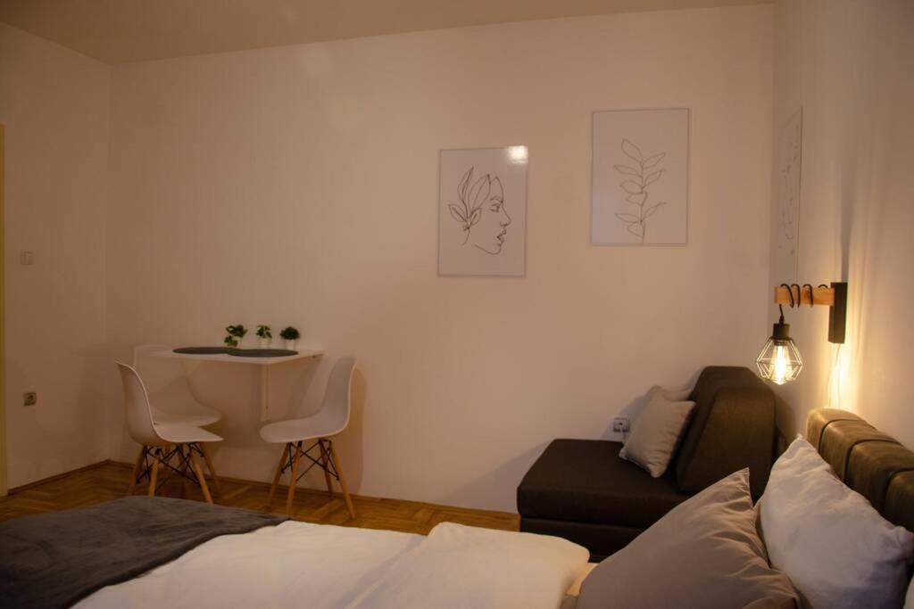 Studio 41 Novi Sad Exterior photo